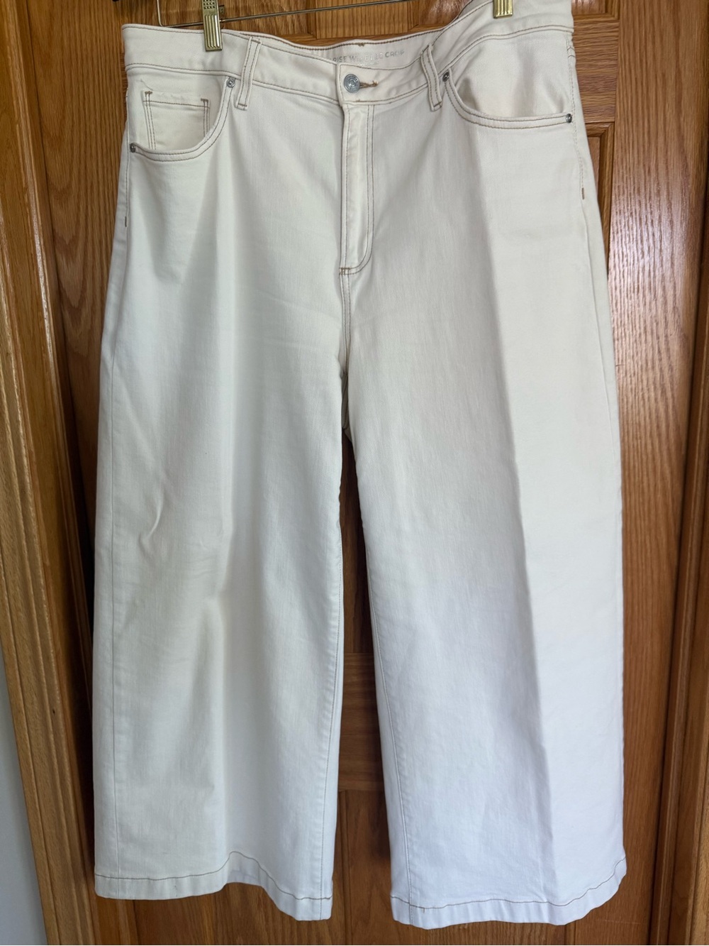 Chico's Cream Relaxed Wide-Leg Jeans